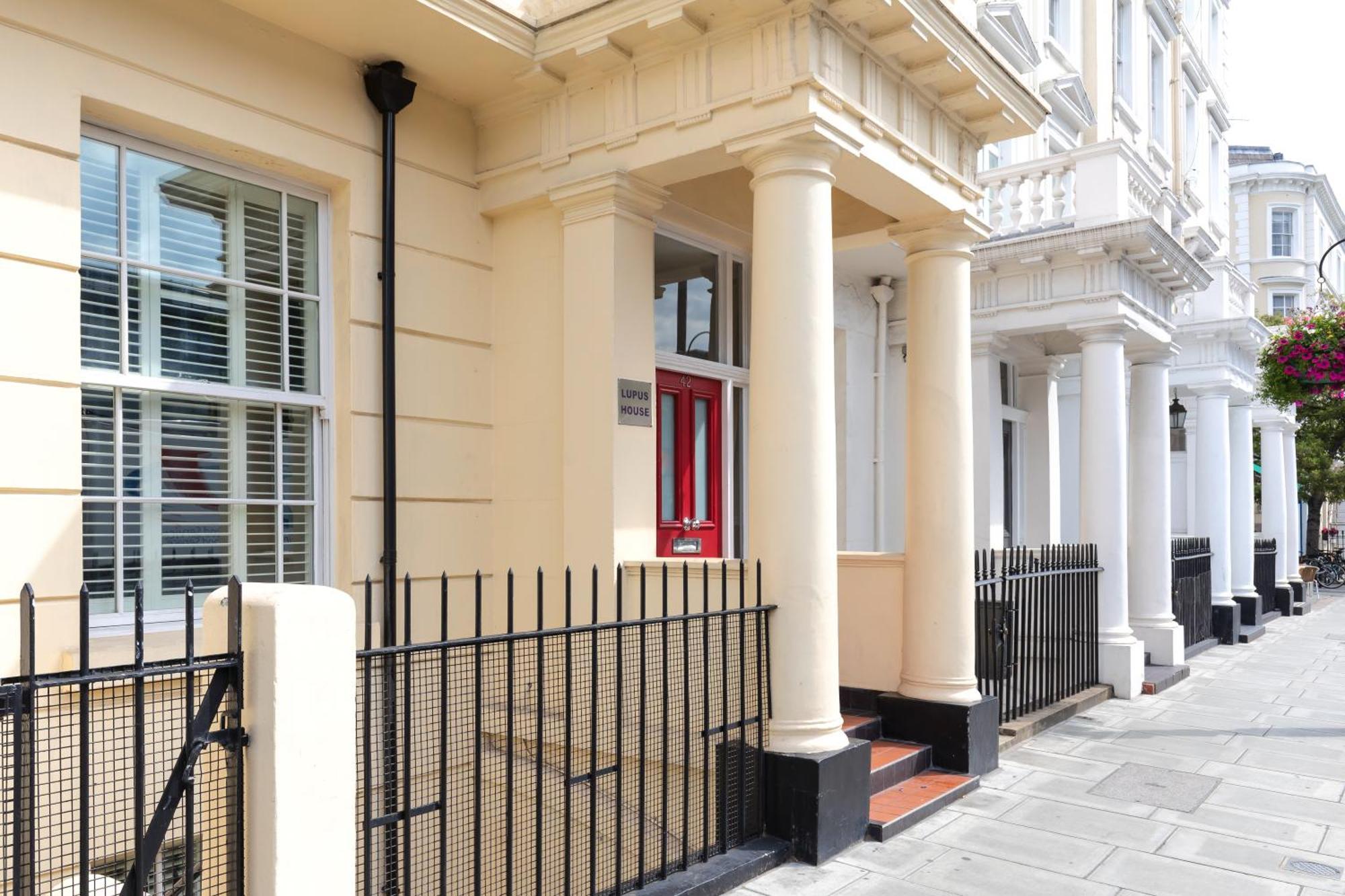 Sw1 Apartments London Bagian luar foto